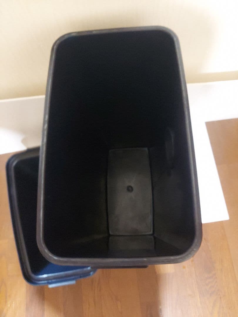 【激レア】非売品サントリーBOSS ゴミ箱 空き缶入れ SUNTORY