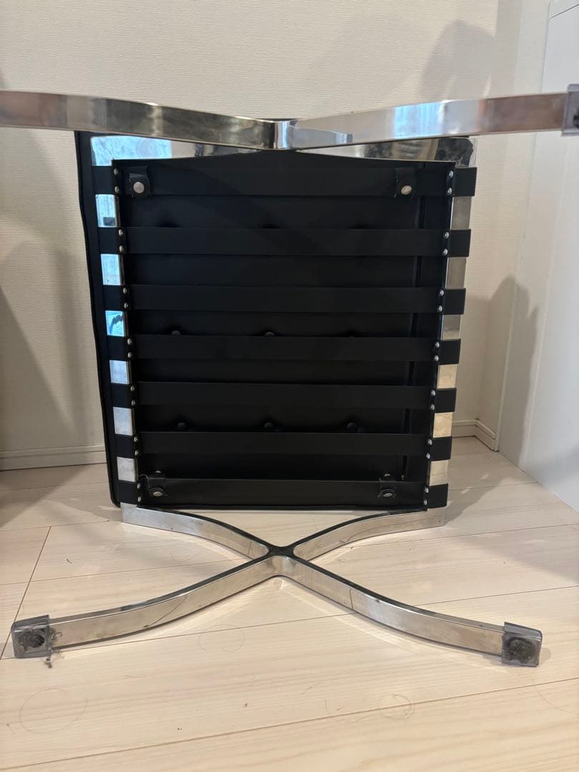 ミースファンデルローエバルセロナスツールチェアKnoll / ノル　リプロ