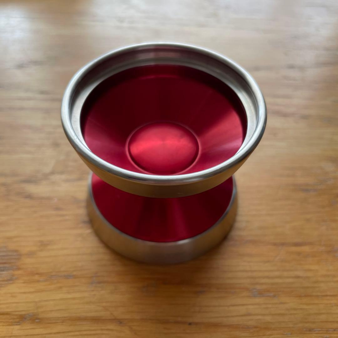 ヨーヨー　ベイ　レッド