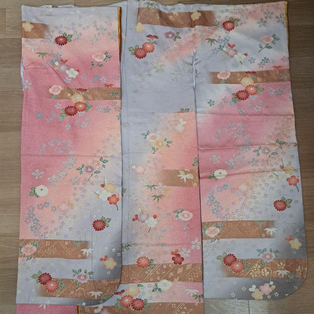 正絹振袖セット ピンク地の古典的な金彩模様と十二単風の重ね仕立 成人式に最適