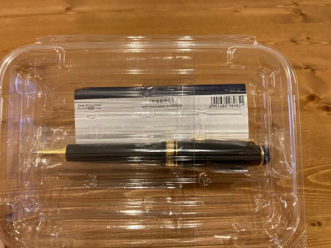 【新品未使用】セーラー万年筆 プロフェッショナルギア 金 ブラック