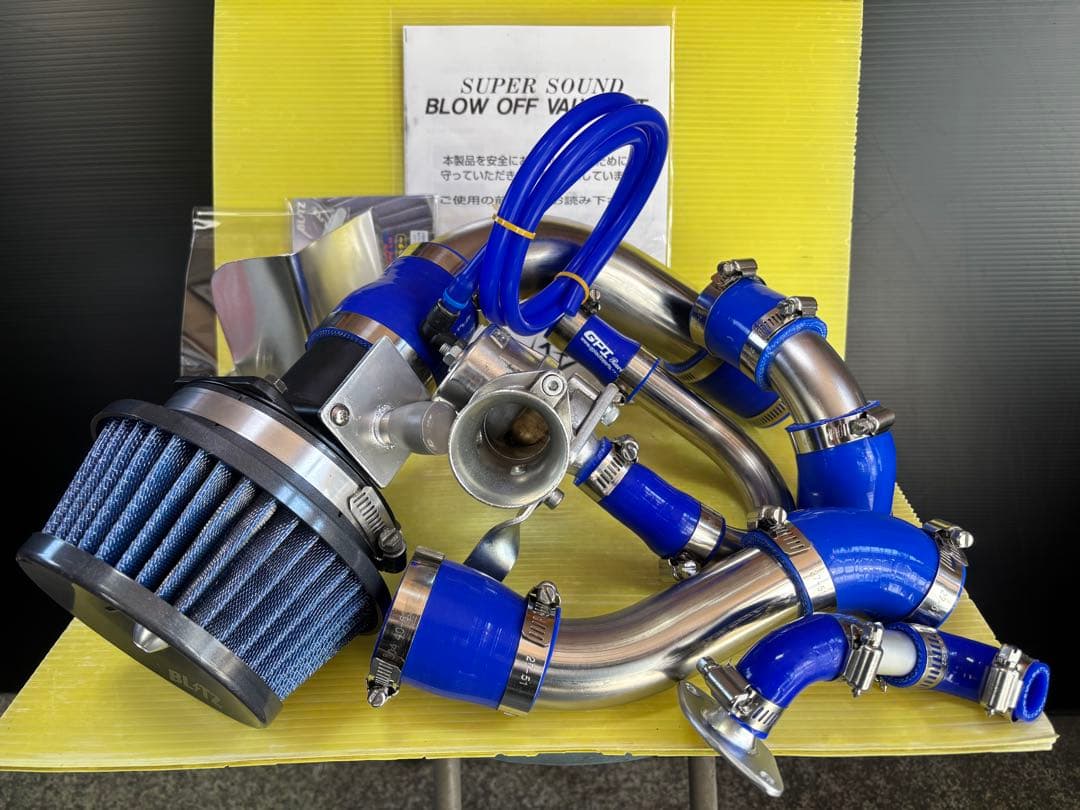 【超ド迫力美品】ジムニーJA11 BLITZサクションインテークシステム！ポン付