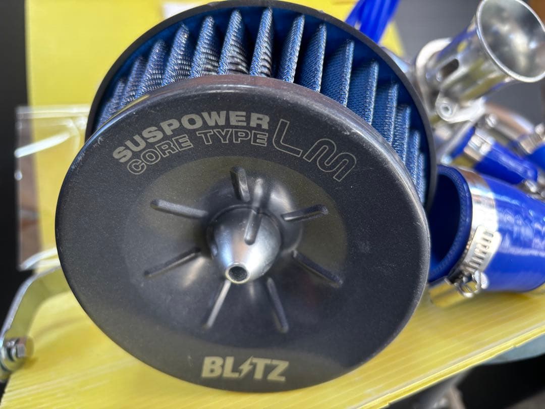 【超ド迫力美品】ジムニーJA11 BLITZサクションインテークシステム！ポン付