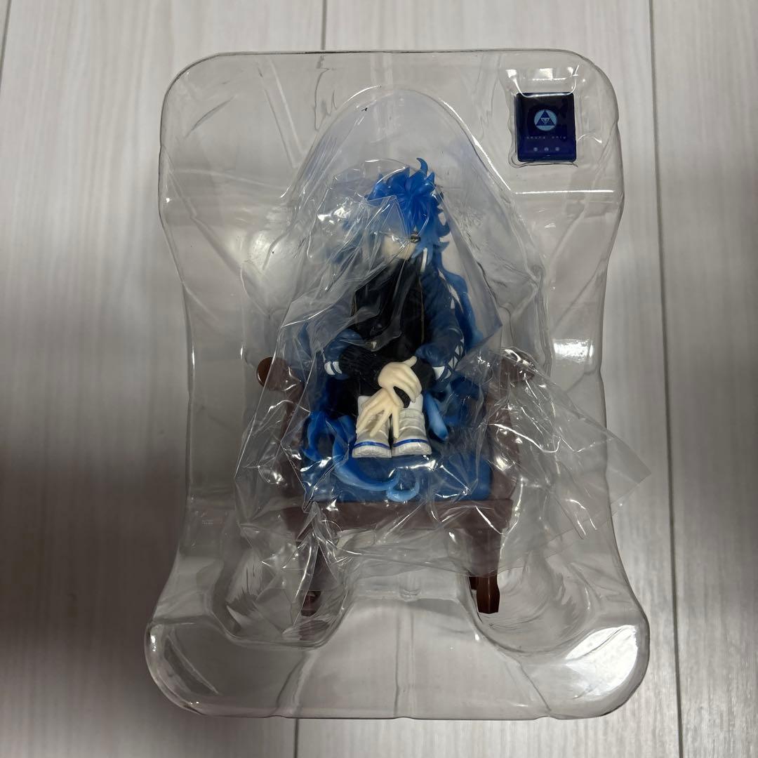 ツイステッドワンダーランド イデア・シュラウド イグニハイド フィギュア