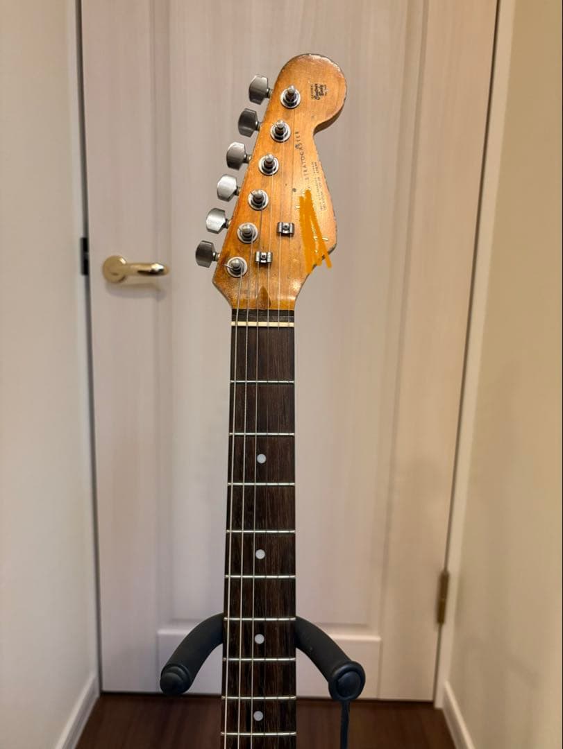 レリック加工 ストラトキャスター・タイプ　サンバースト