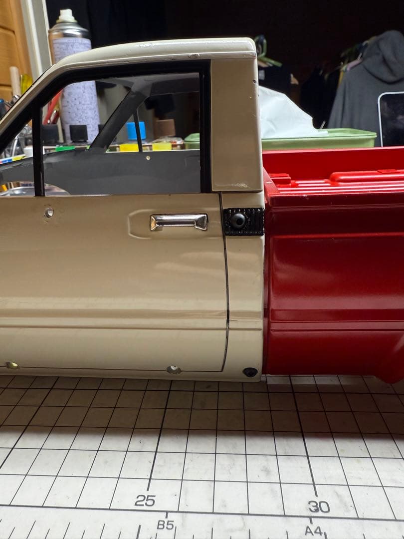 タミヤ RC4WD トヨタピックアップ ハイラックス