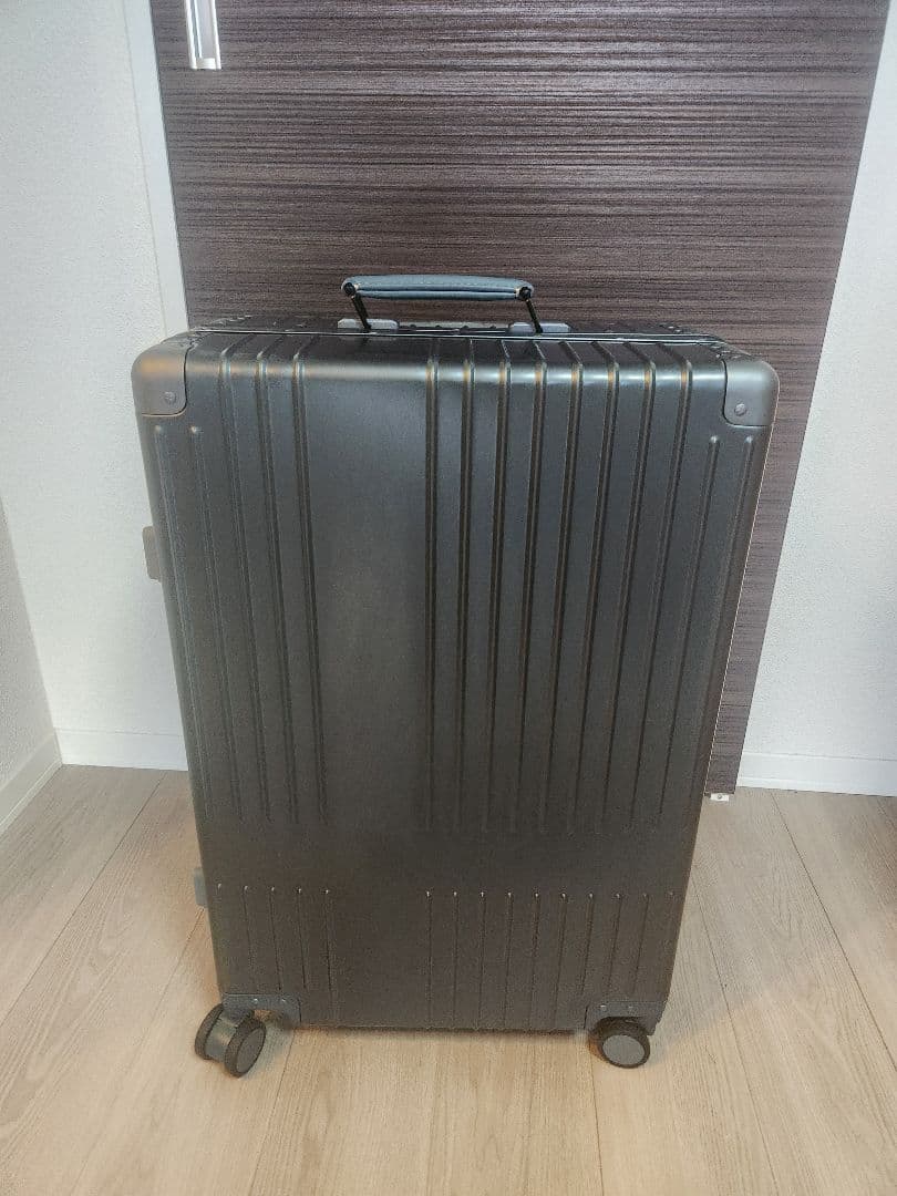【新品未使用】イノベーターキャリーケースSadona Sage Grey 70L