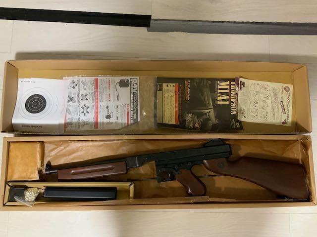 東京マルイ　電動ガン　トンプソン