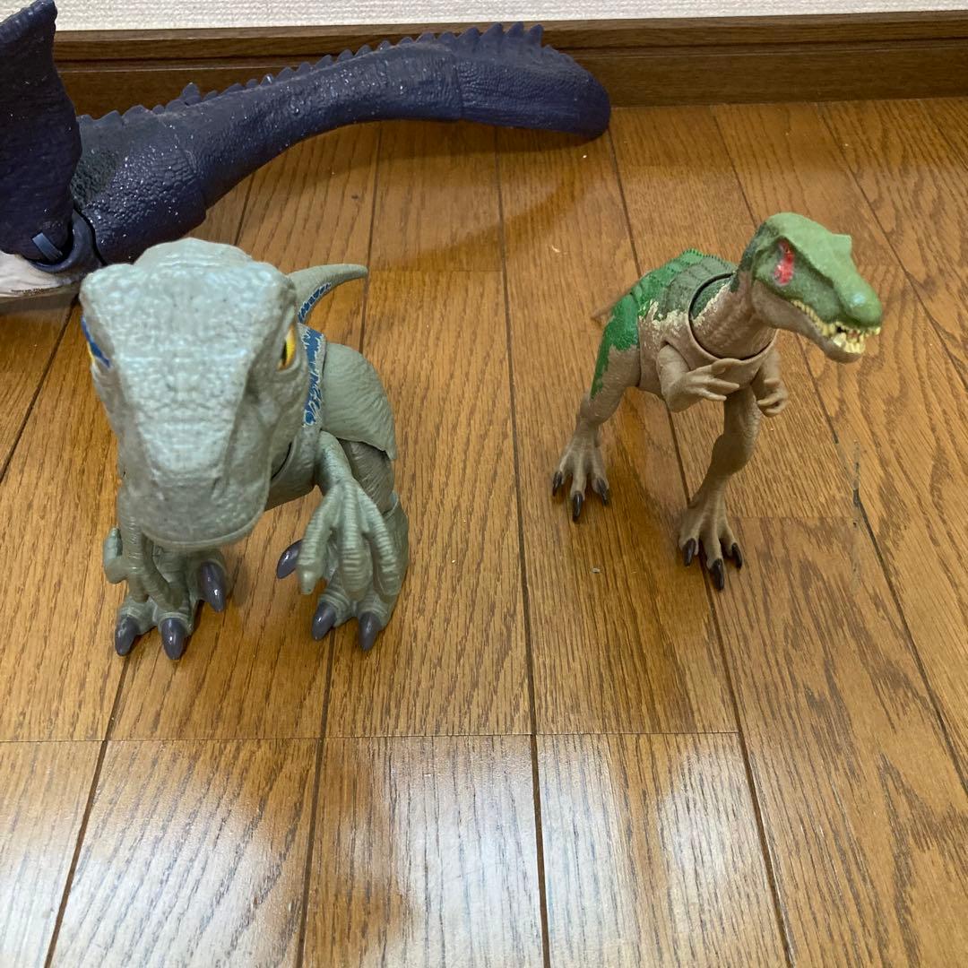 マテル ジュラシック・ワールド 恐竜模型　4体セット