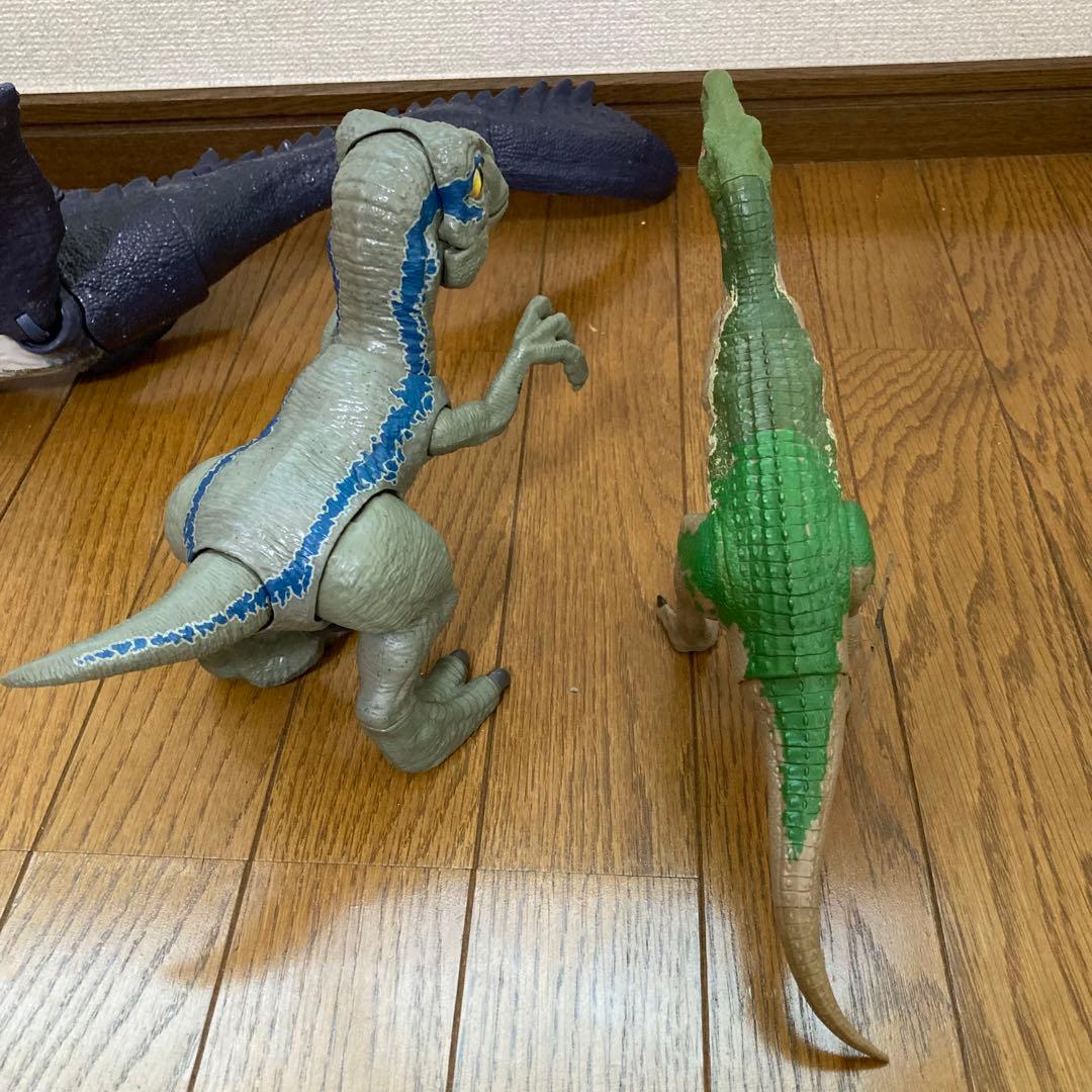 マテル ジュラシック・ワールド 恐竜模型　4体セット