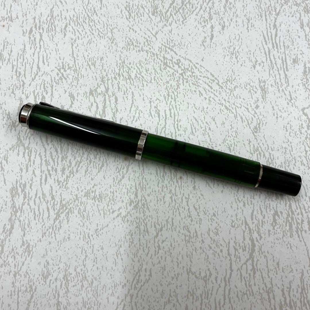 Pelikan 万年筆 緑色 スワンロゴ