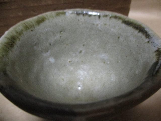 古唐津　古杯　甕谷の谷窯　古箱付き　Q45-3