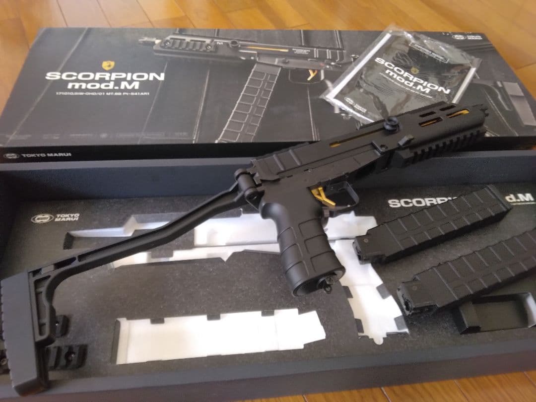 東京マルイ　スコーピオンMod.m 　電動ガン