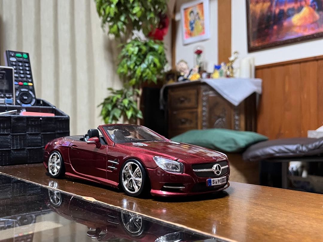 メルセデスベンツ　SLクラス　1/18