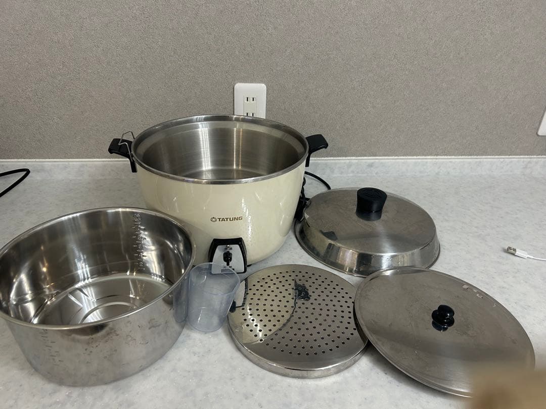 TATUNG 電鍋　１０合　ミルクティー