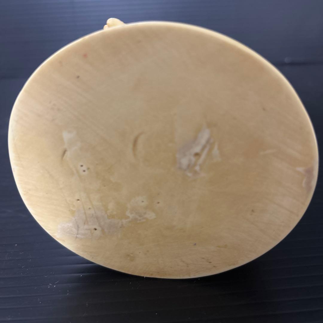 陶器製坐像 アイボリー