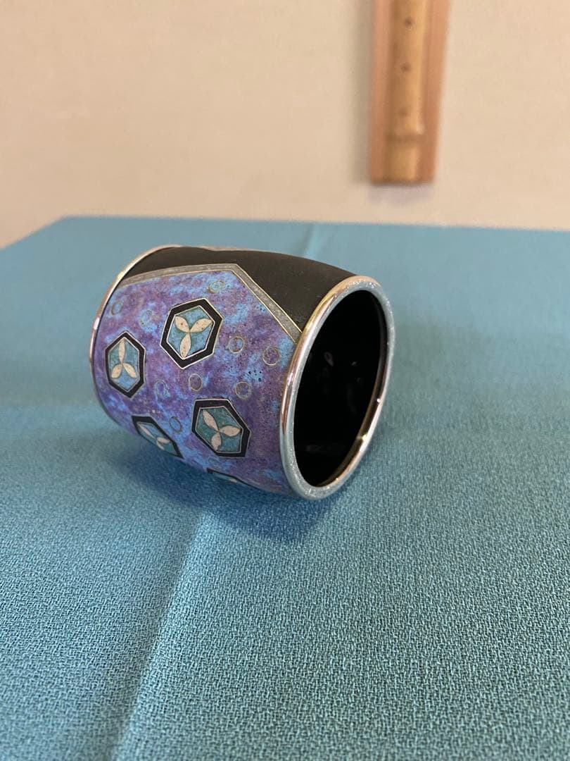 茶道具/蓋置 『亀甲文 いにしえ』泥釉七宝作家 上沼緋佐子