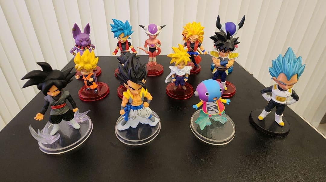 ドラゴンボール　ワールドコレクタブルフィギュアなど（WCF）箱なし　１３体