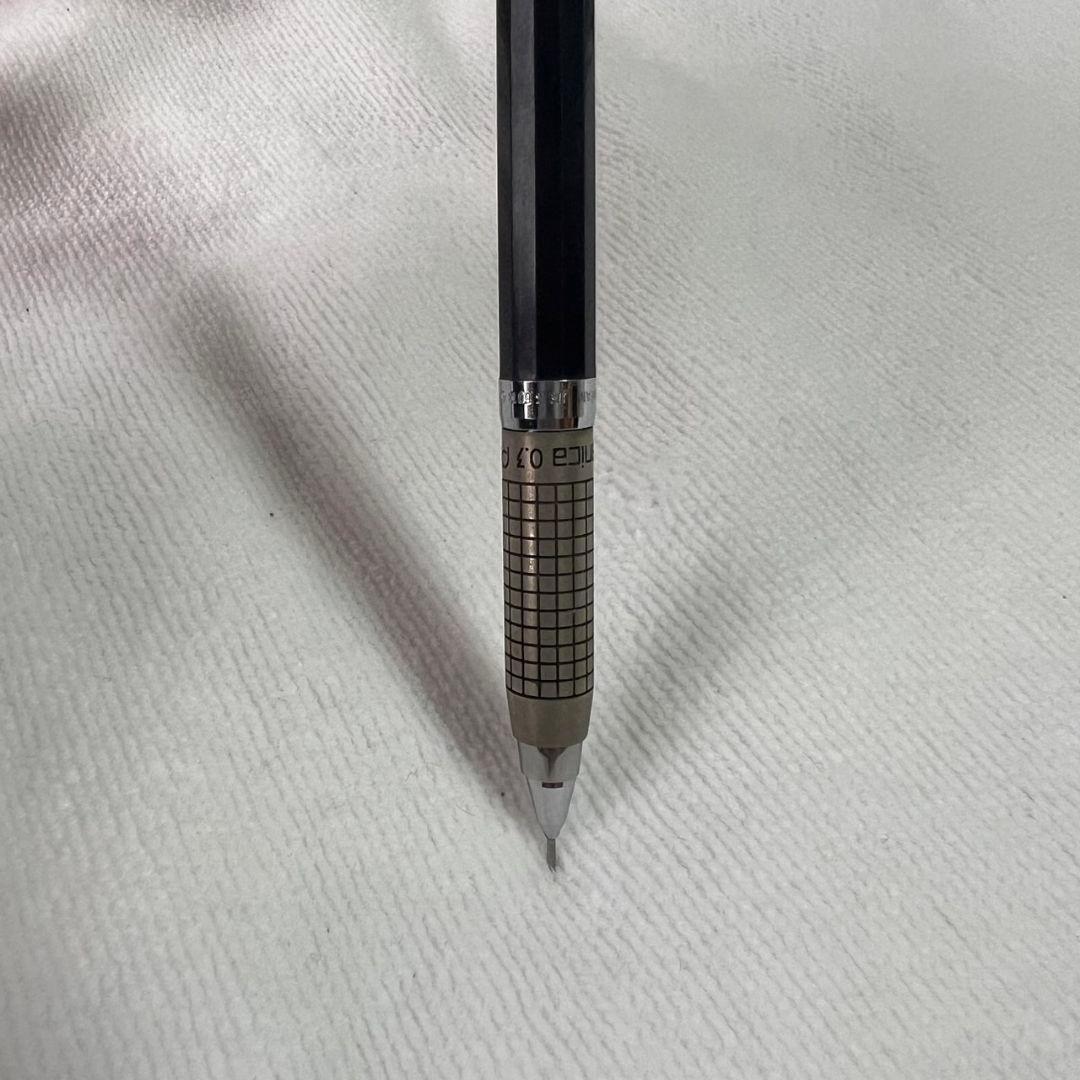 ぺんてる　メカニカ　mechanica