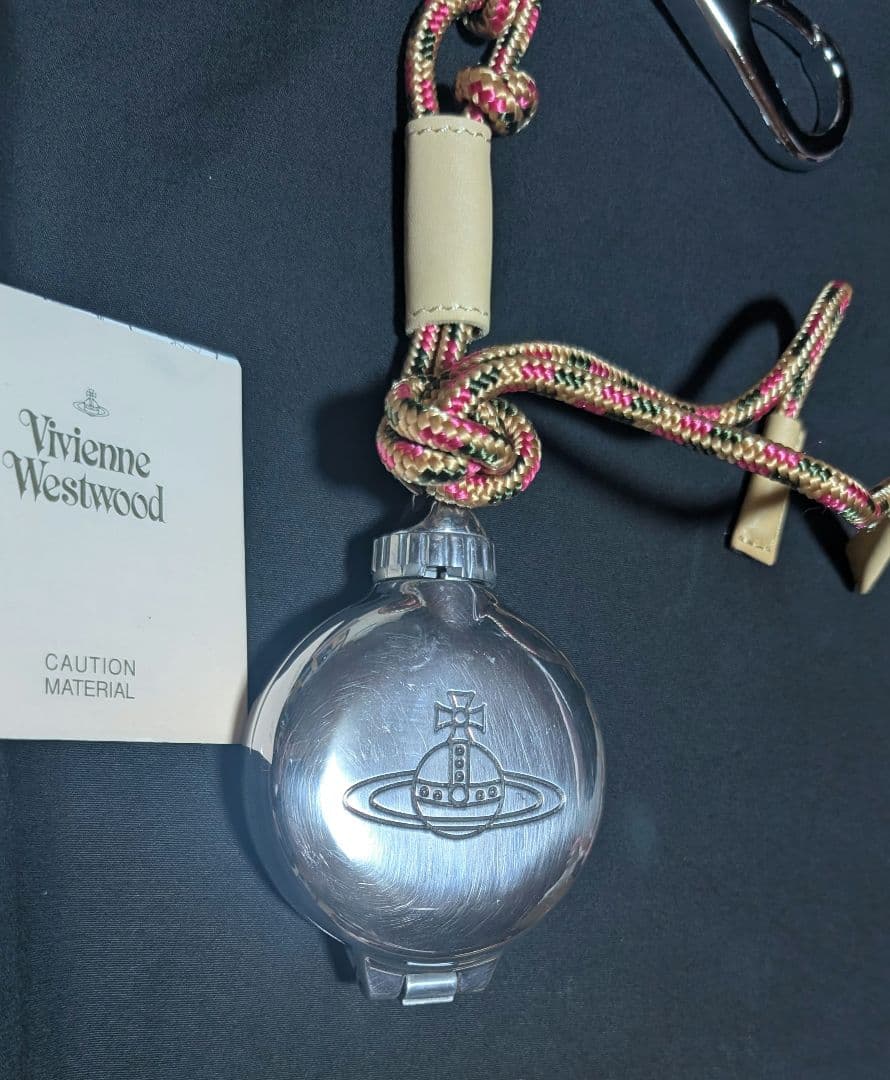 VivienneWestwood 携帯灰皿