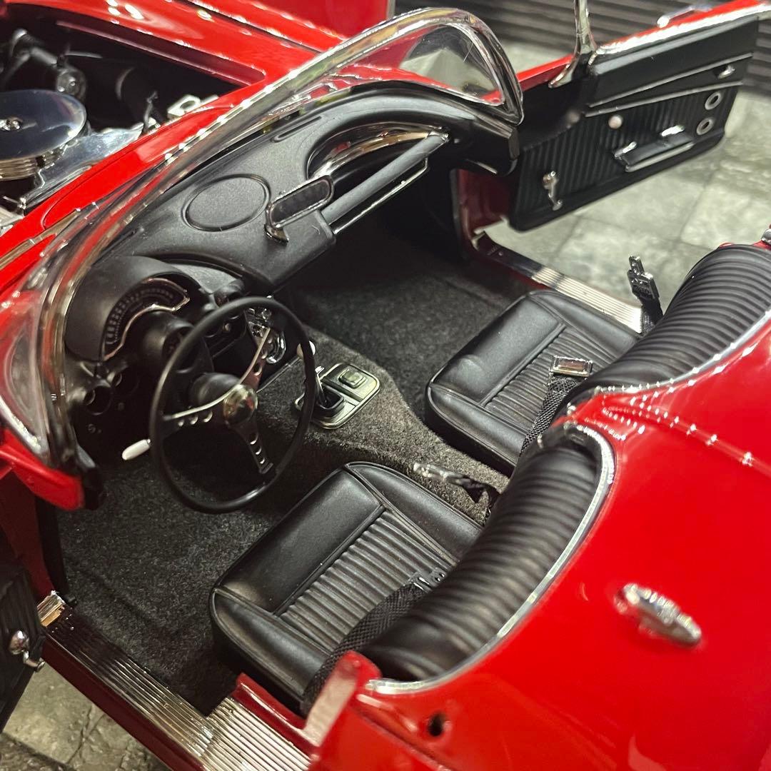 1/18 AUTOart シボレー コルベット C1 1962 最終型