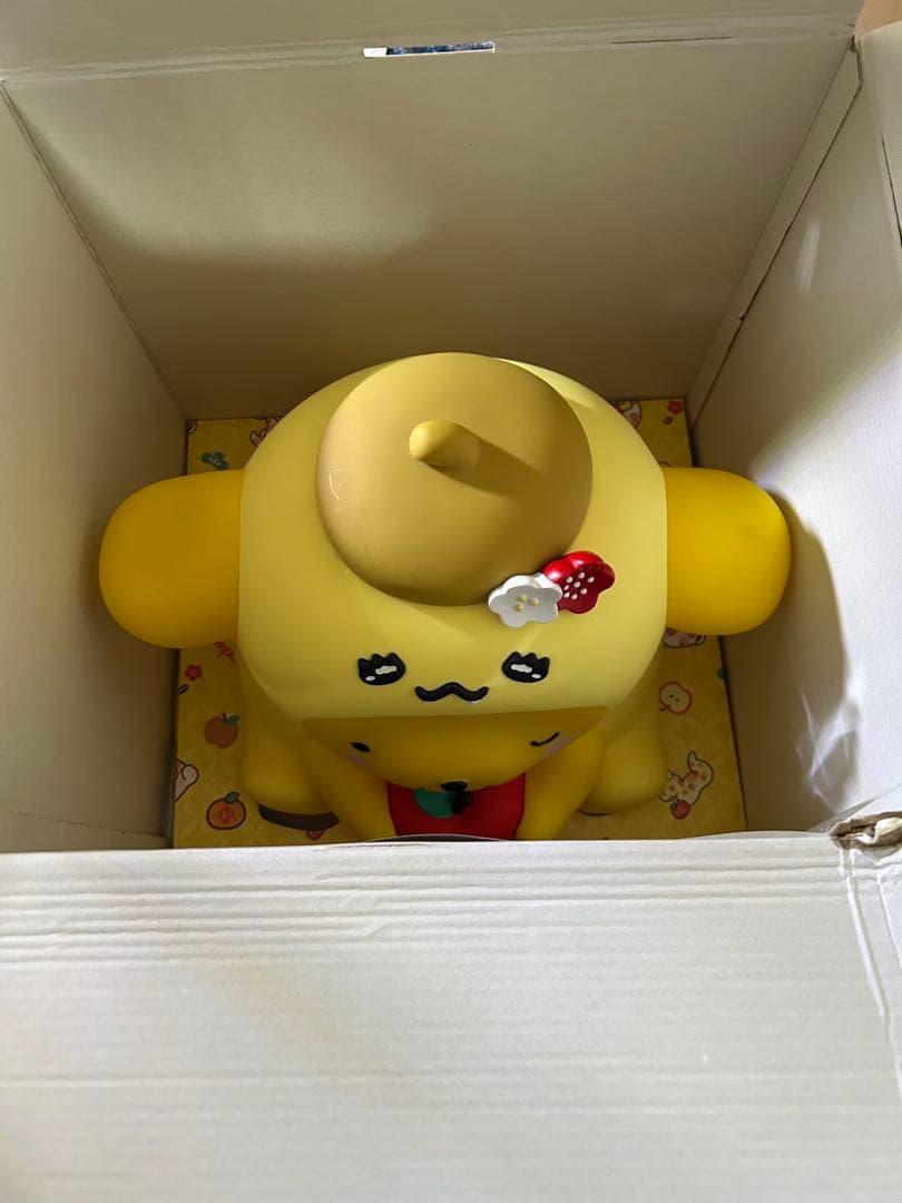 蜜*様 海外ファミリーマート限定 ポムポムプリン 巨大 フィギュア 貯金箱