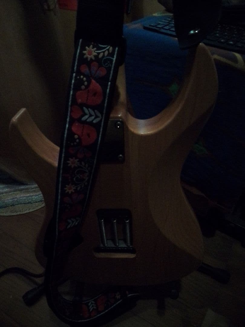 ヤマハYamahaエレキギター ナチュラルウッド本体のみ