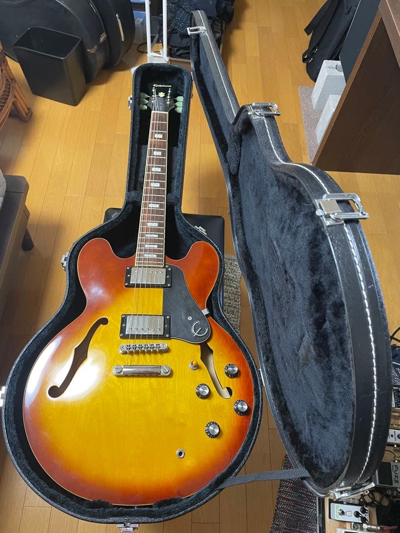 スケアリー！エピフォンES-335カスタムショップ製リミテッドエディション