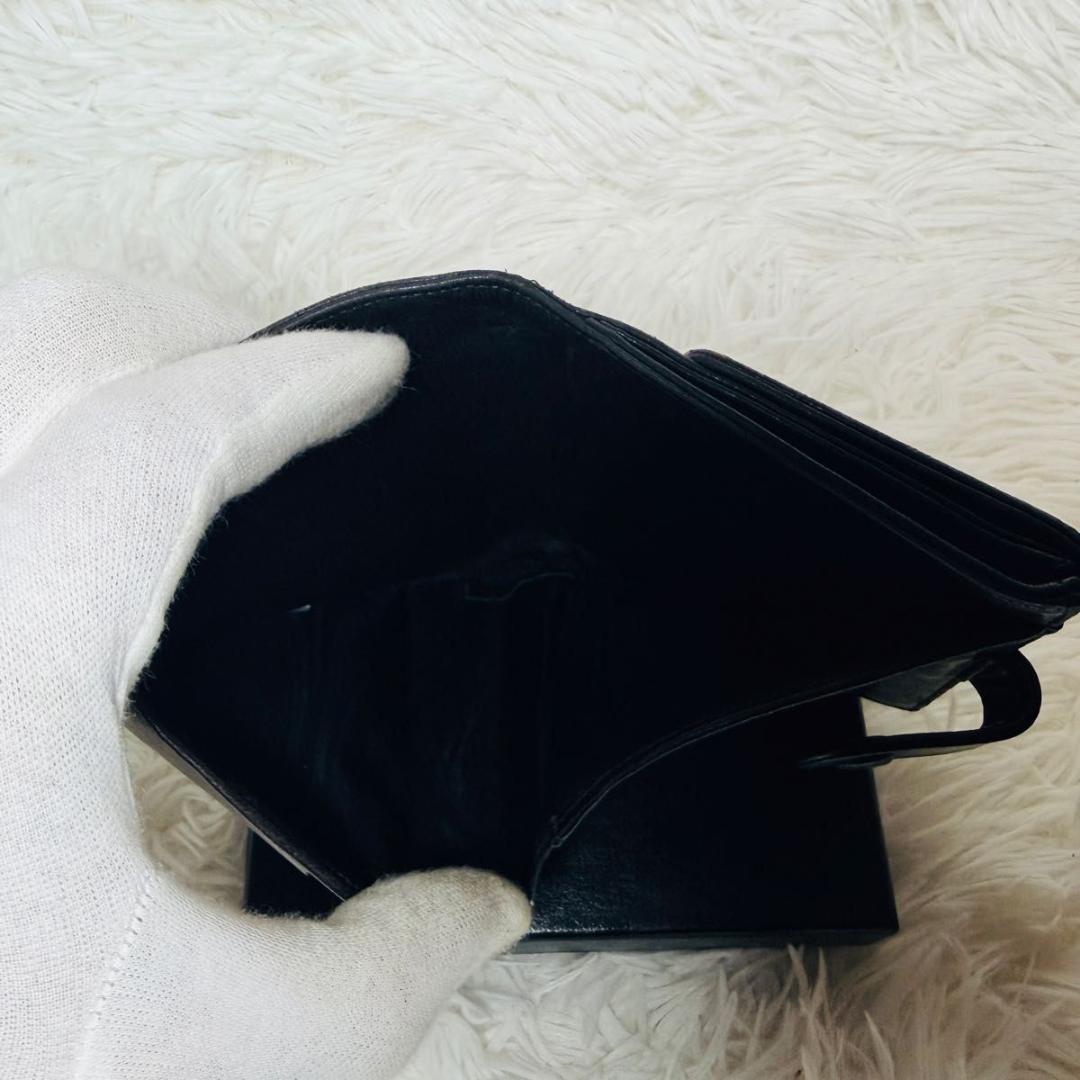 【セール】シャネル　ココマーク　二つ折り財布　黒　ラムスキン　箱付き カードあり