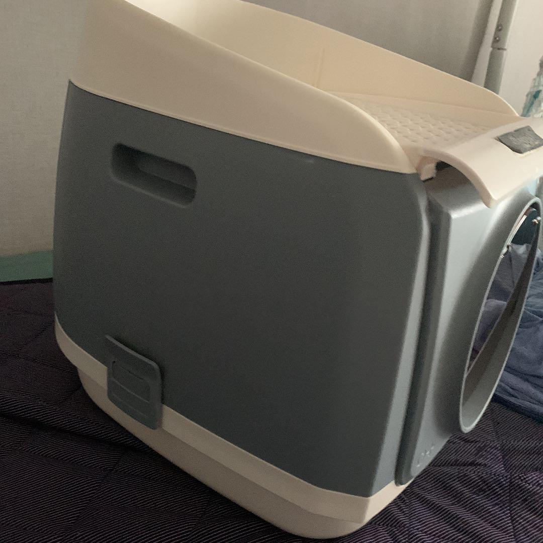 ネコのトイレ大きい