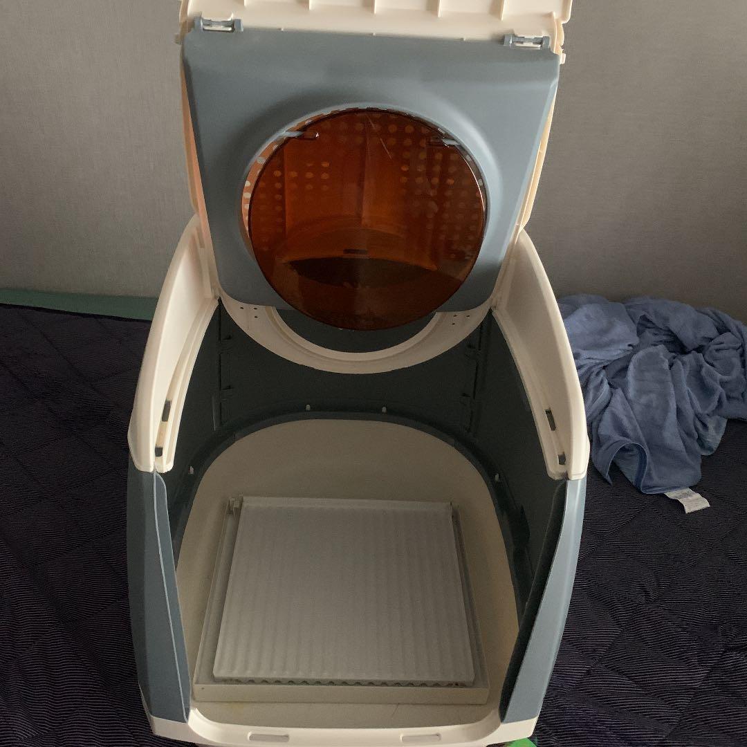 ネコのトイレ大きい