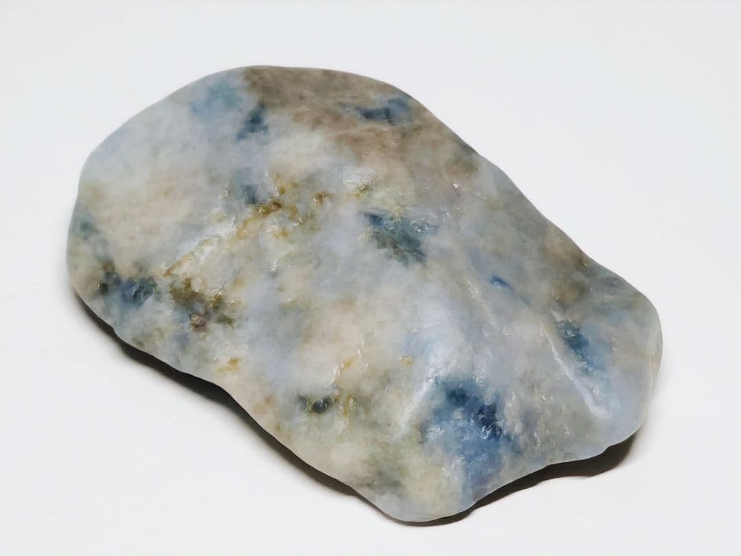 コン沢 23g 翡翠 ヒスイ 原石 鑑賞石 自然石 誕生石 鉱物 鉱石 水石