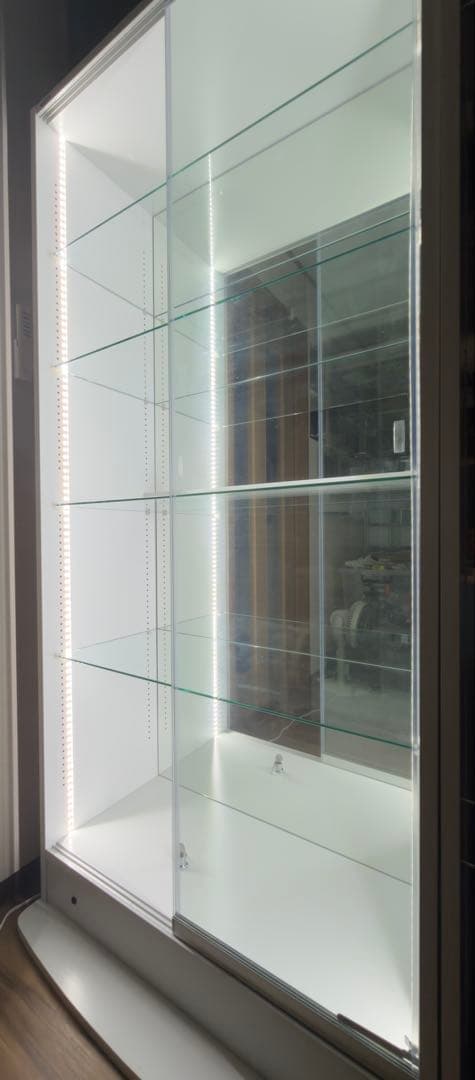 JAJAN コレクションケース　引き戸タイプ　LED・背面ミラー付き