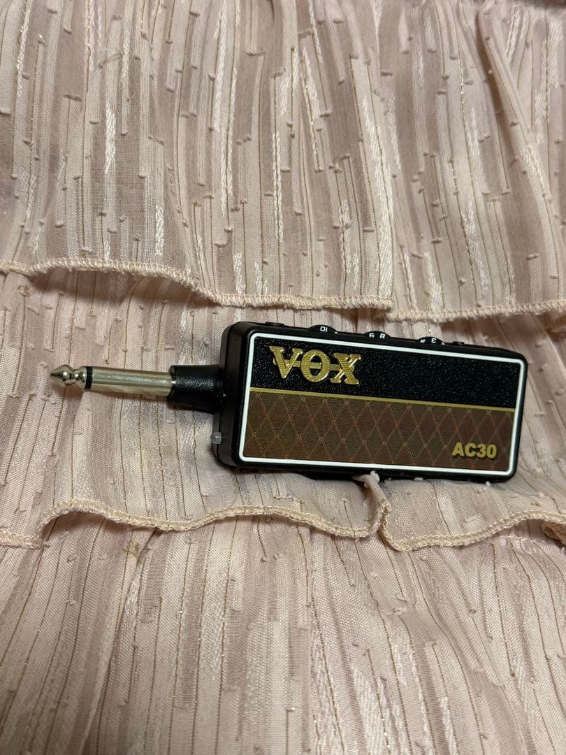 【ヘッドホンアンプ付き】Bacchus エレキギター ピンク