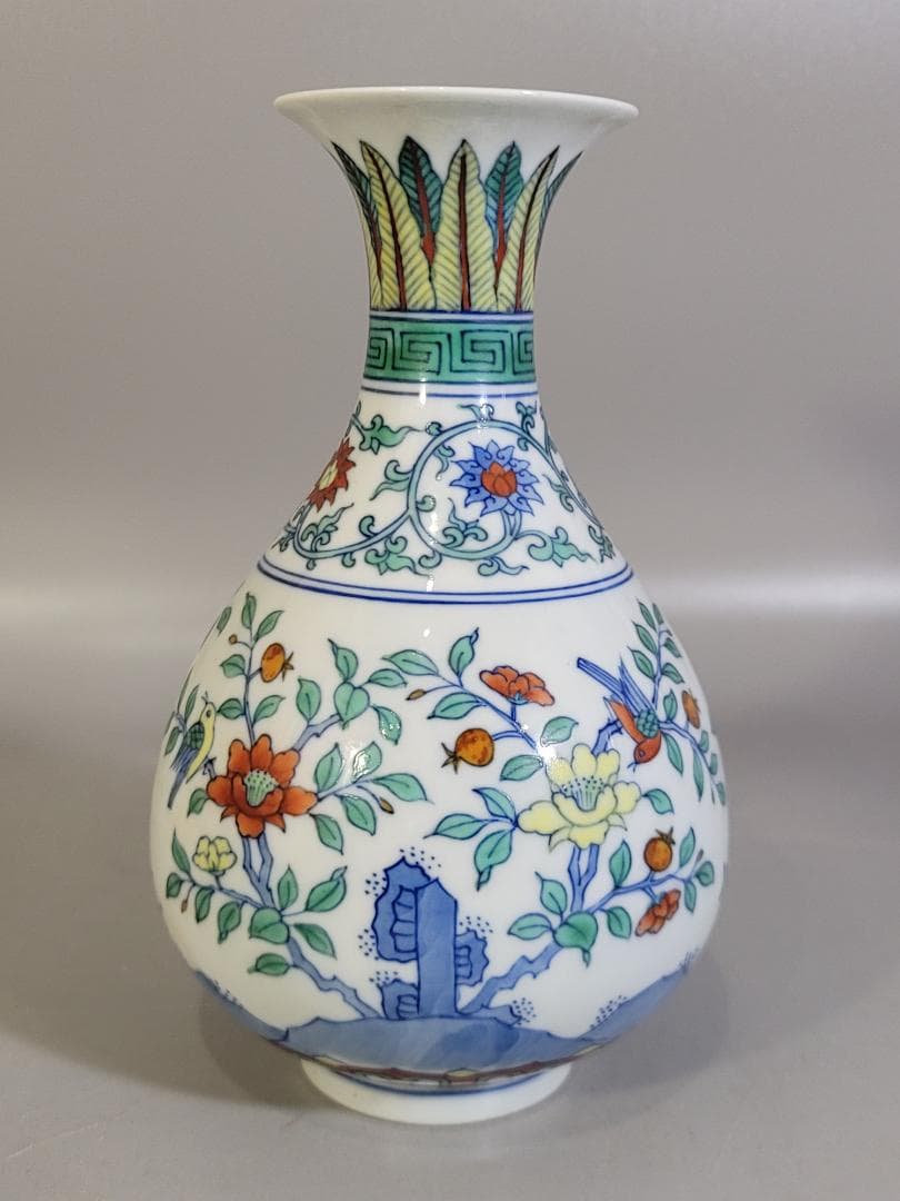 中国美術 色絵 花鳥模様 花瓶 高さ17.7cm DT402