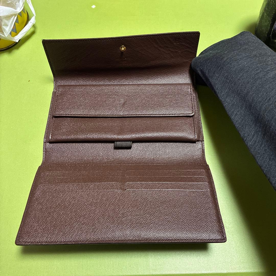 ルイヴィトン　ダミエ　三つ折り長財布