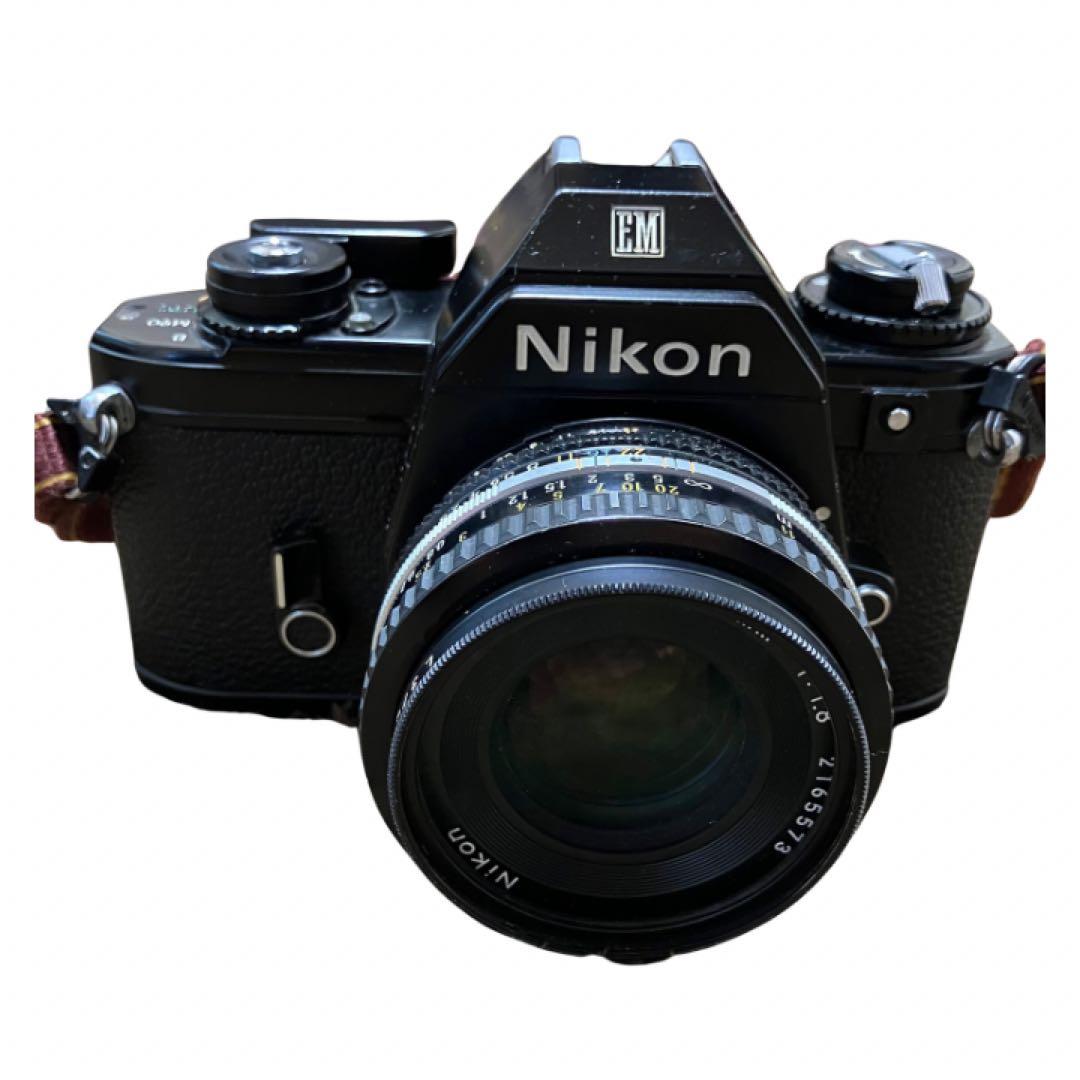 Nikon ニコン　EM フィルムカメラ レンズキット　NIKKOR　50ｍｍ