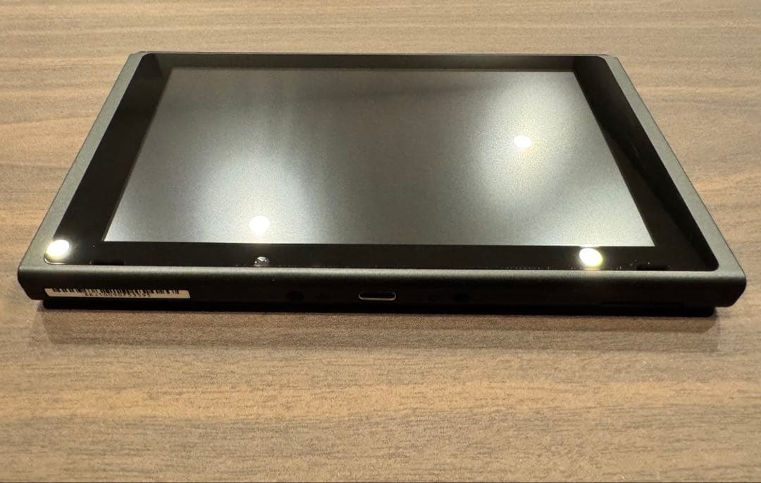 A 【美品・完品】Switch 本体 グレー 新型 バッテリー強化版