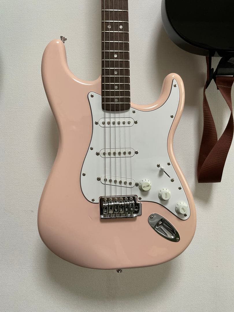 最終値下げ　Squire スクワイア　ストラト　ビンテージピンク　Fender