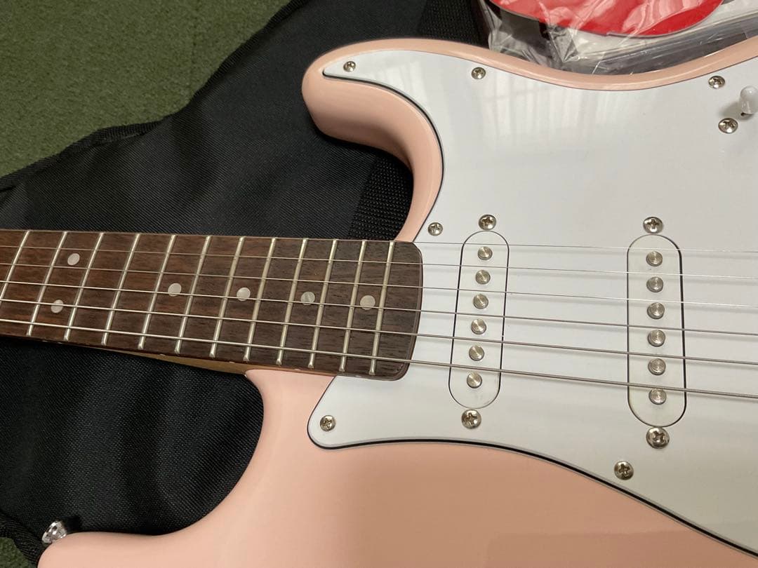 最終値下げ　Squire スクワイア　ストラト　ビンテージピンク　Fender