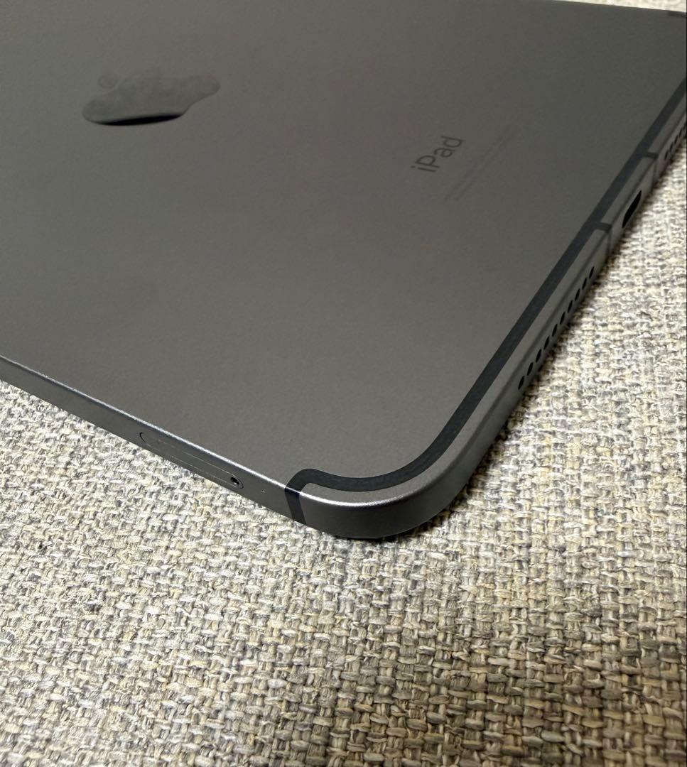 iPad mini 第6世代（Wi-Fi + Cellular）