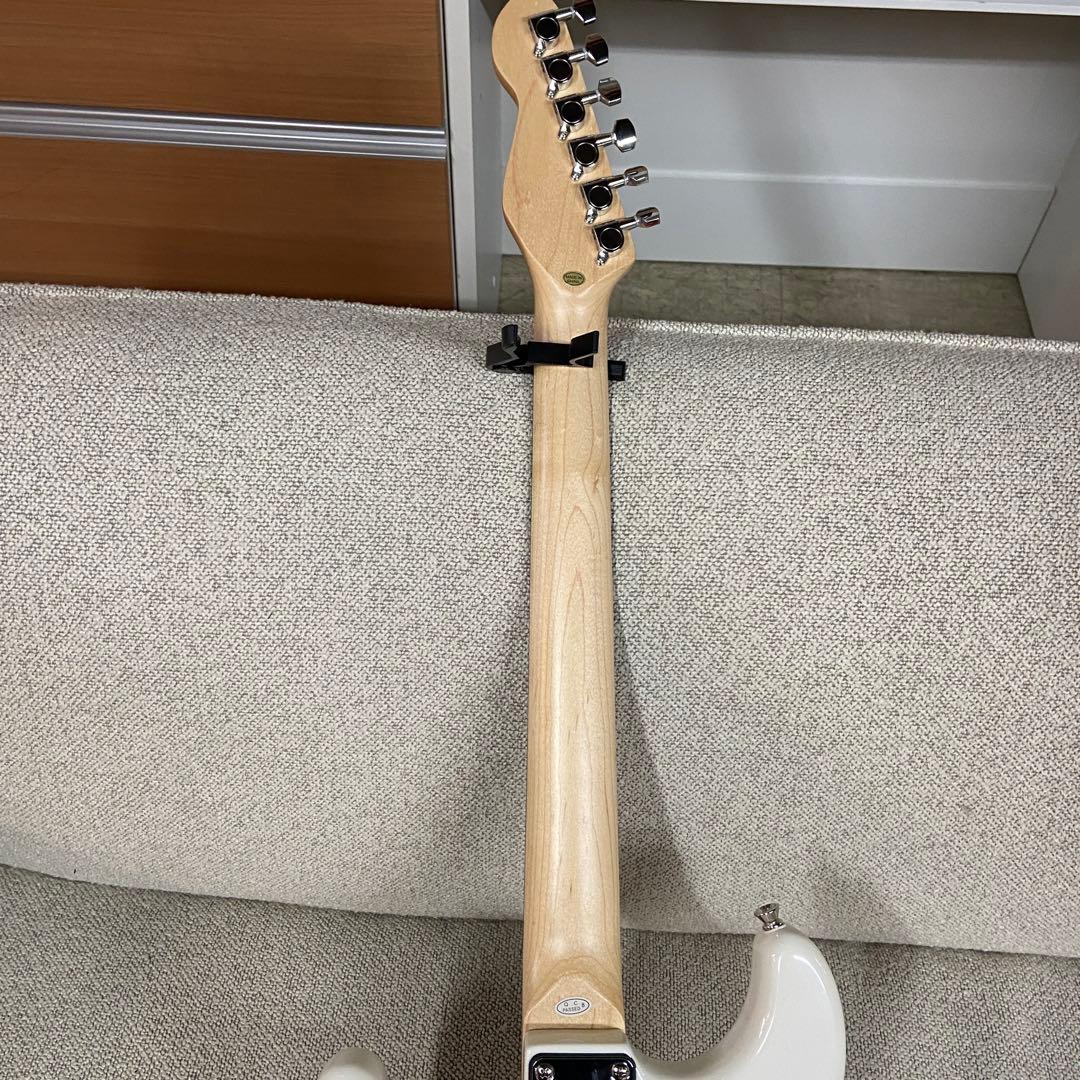 美品⭐️SELDER セルダー　エレキギター　ホワイト
