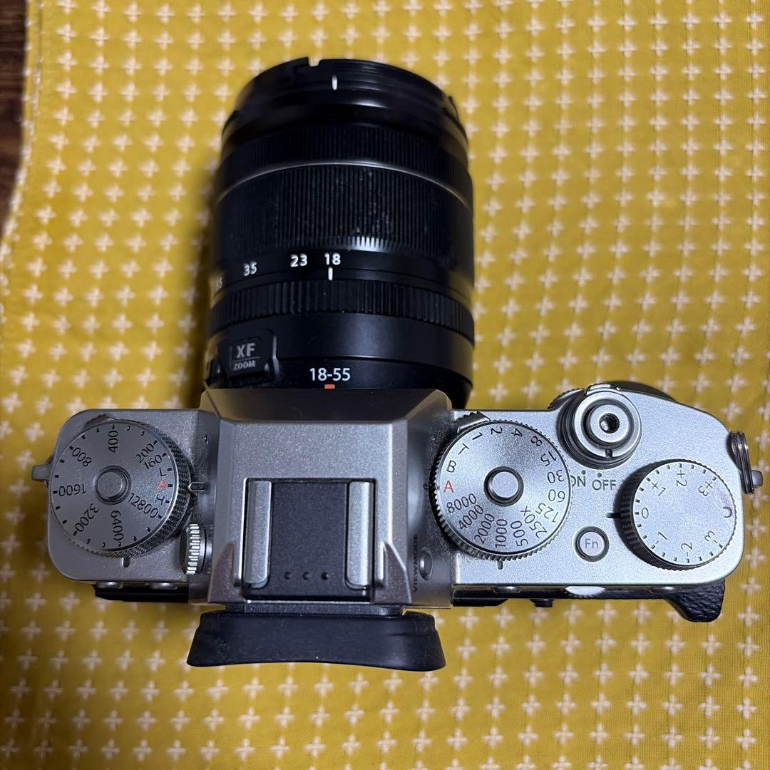 【良品】FUJIFILM X-T3（シルバー）レンズ付き