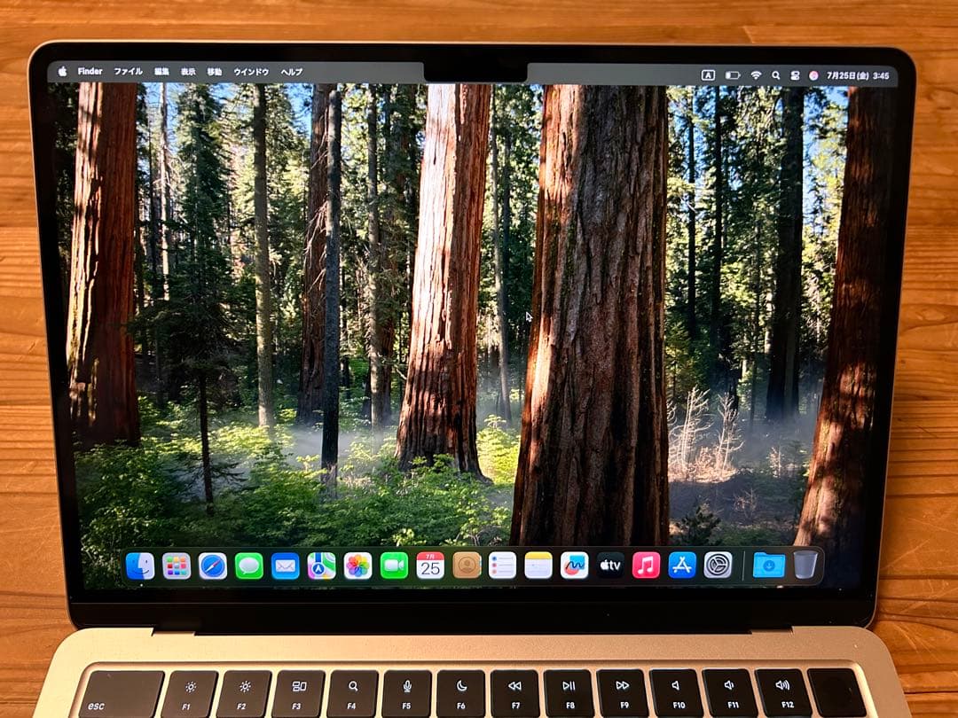 【極美品】MacBook Air M2チップ 8GB 256GB シルバー本体