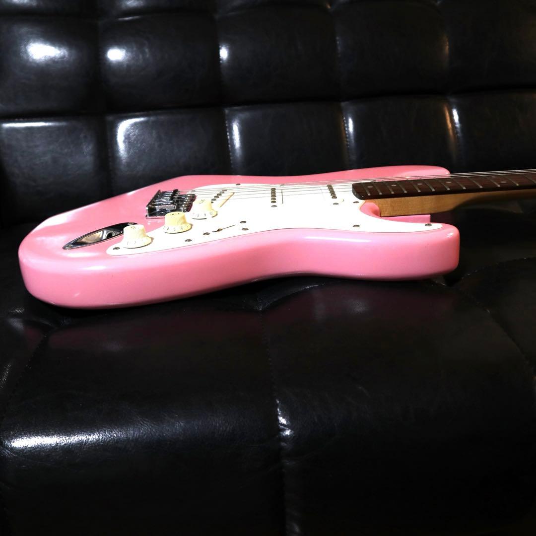 Squier by Fender BULLET STRAT PINK ストラト