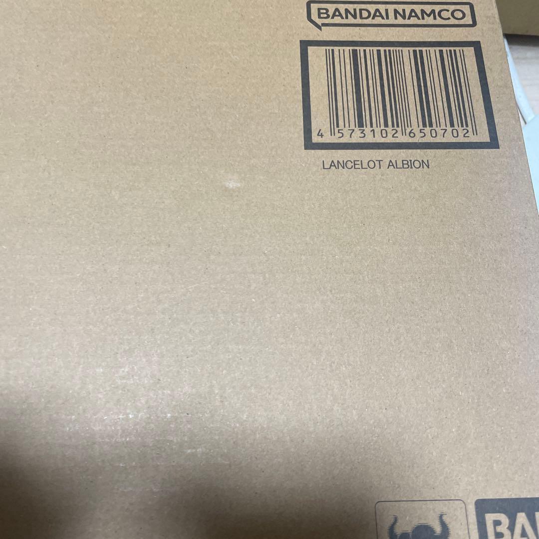 メタルビルド　ランスロット・アルビオン L BUILD