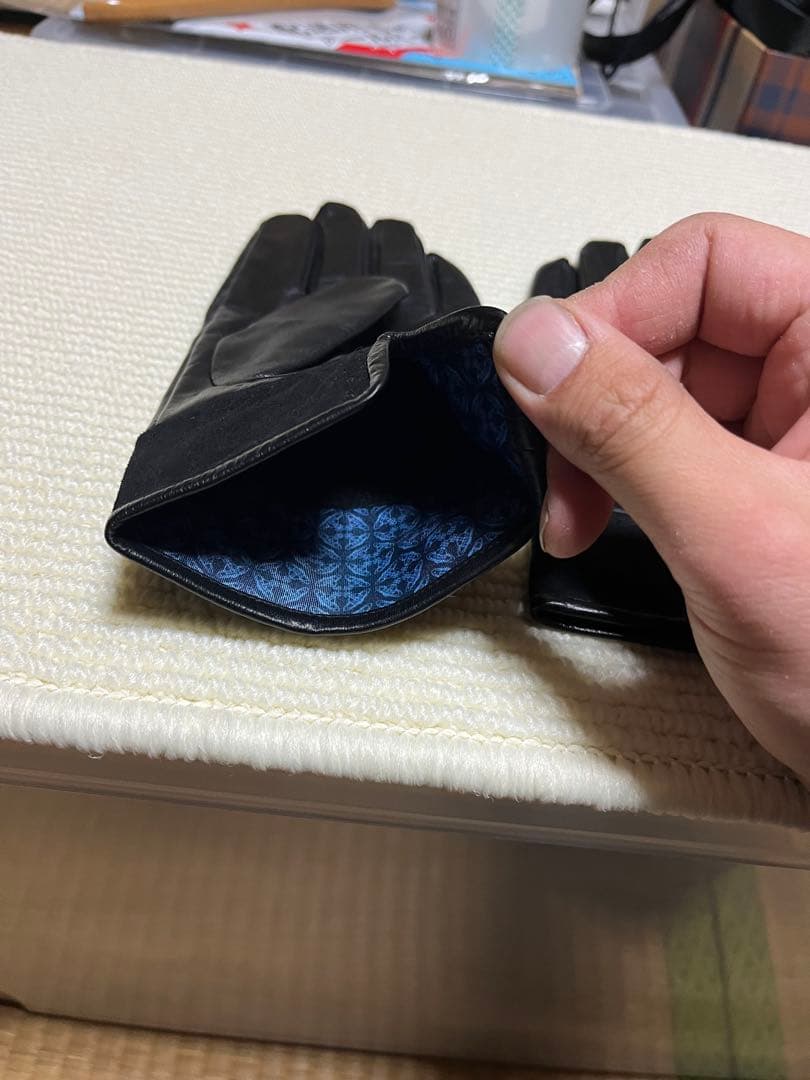 新品 ヴィヴィアンウエストウッド 黒 ブラック レザー 羊革 グローブ 手袋