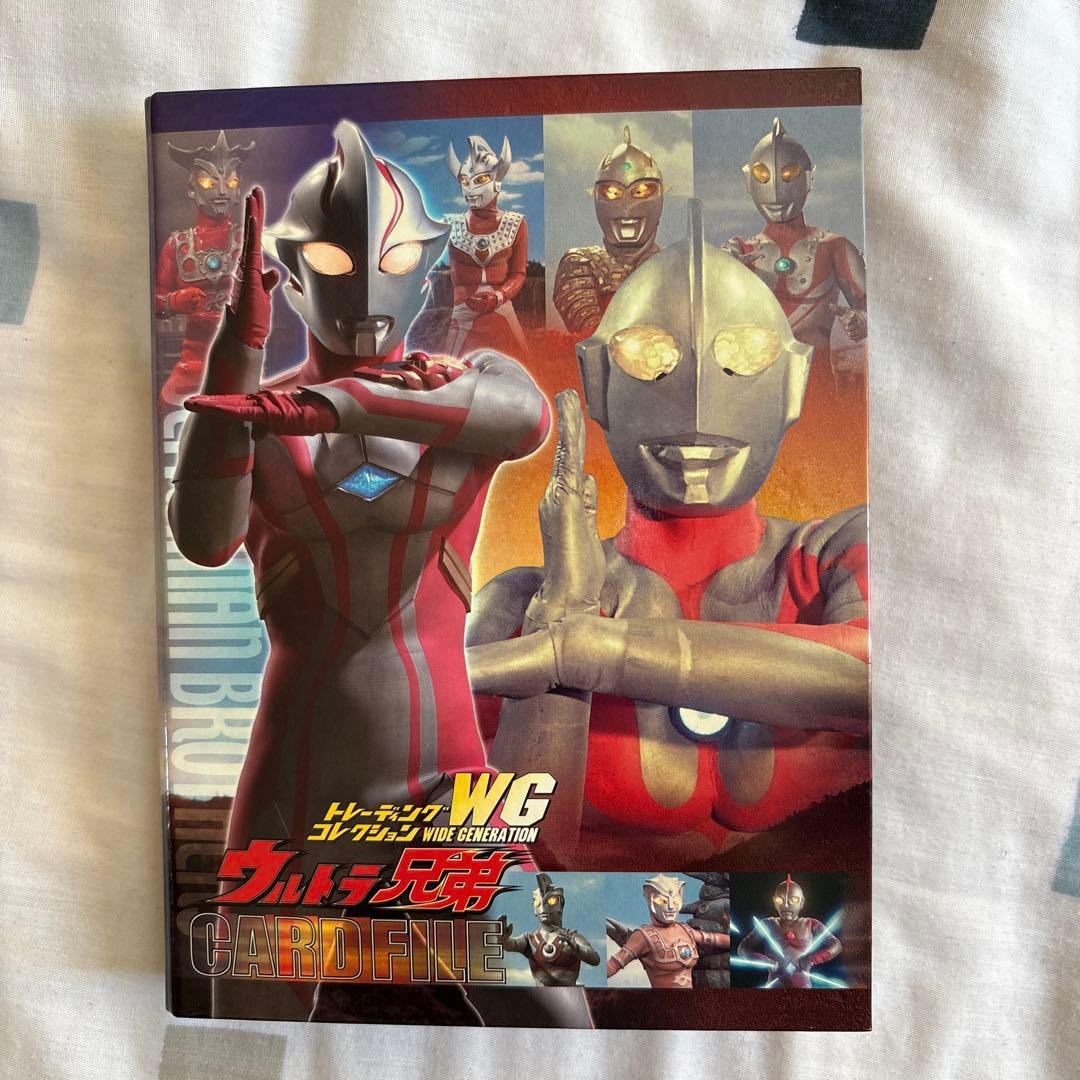 ウルトラ兄弟カードファイルとカード62枚セット　※要商品説明確認