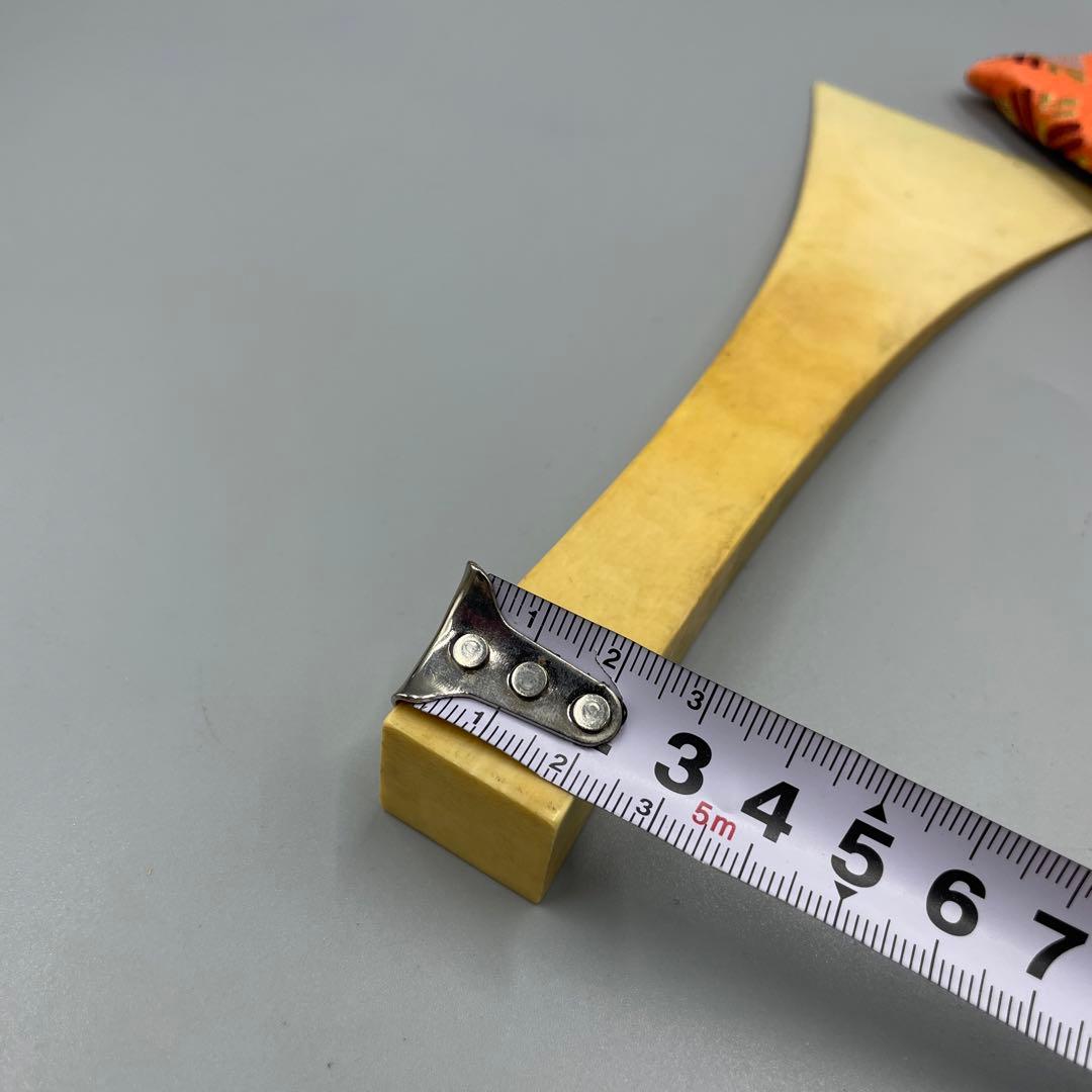 239ヴィンテージ 天然素材　三味線バチ　重さ約90g