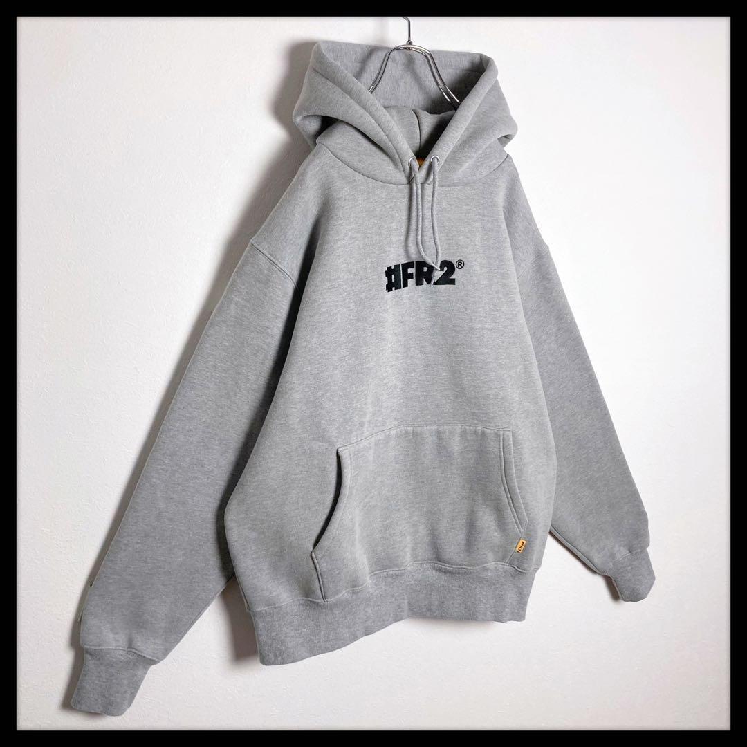 【限定モデル】FR2★センター刺繍ロゴ 兎 ビッグプリントパーカー グレー 美品
